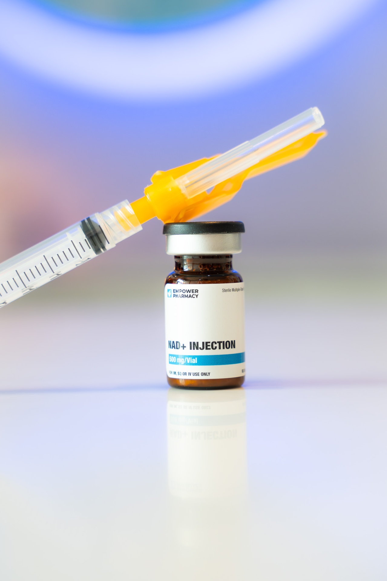 iCRYO Richmond NAD+ injection vial and syringe